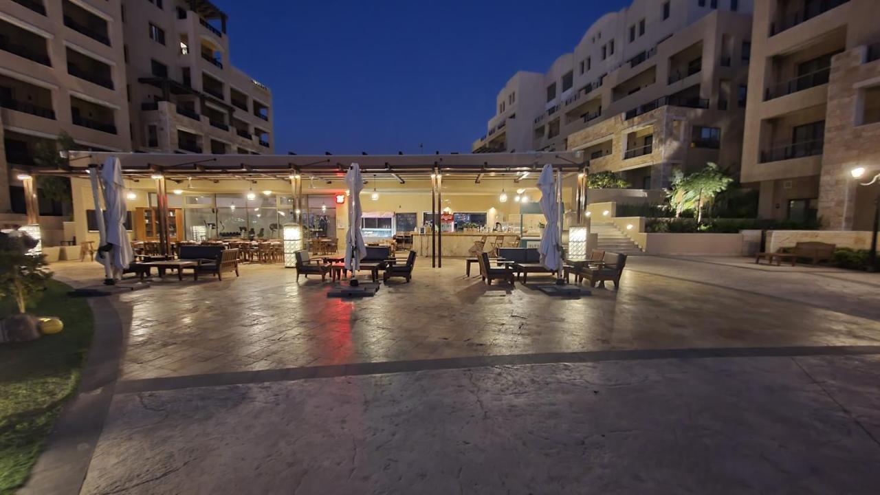 Comfy Stays Sea View Apartments At Deadsea Samarah Resort Sweimeh 外观 照片